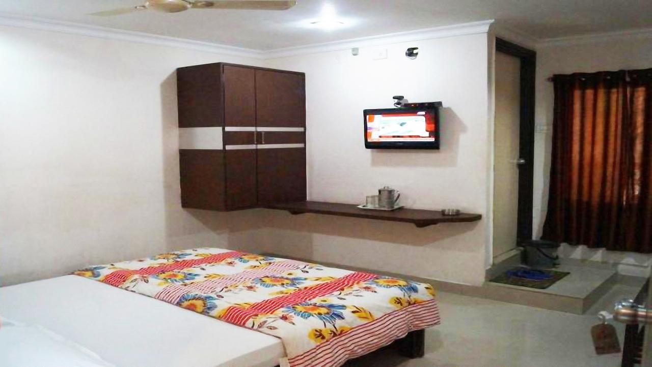 Vaishnavi Group Of Hotels Hyderabad Exterior photo